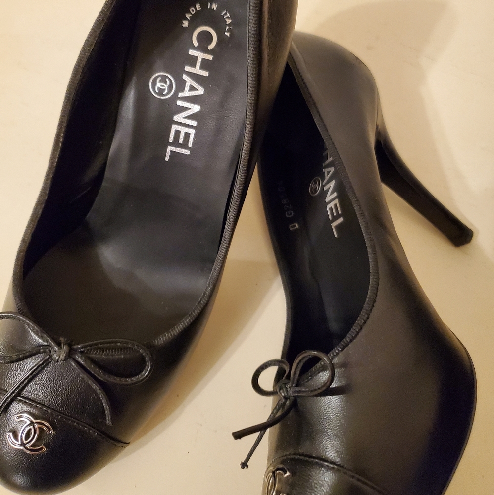 Chanel pumps black leather CC silver 36 6 sz heels - Picture 7 of 10
